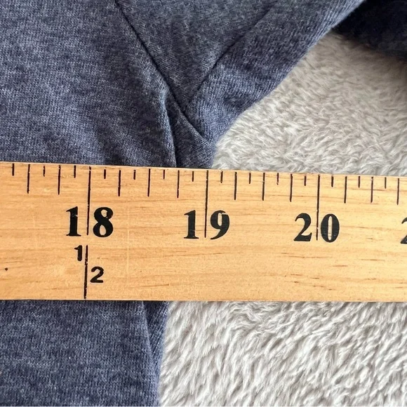 T-Shirt Women’s Medium Sorry I Can't My Plants & Cats Need Me Graphic Print Blue - Picture 4 of 5